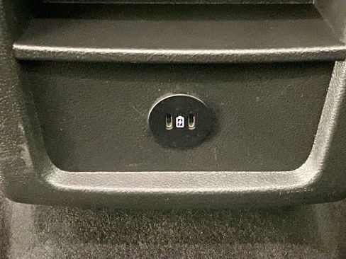 Used 2023 Ford Edge SEL image 27