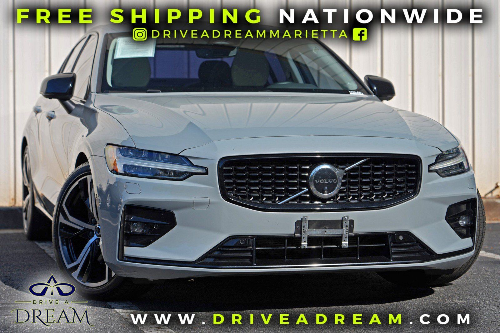 Used 2024 Volvo S60 B5 Plus w/ Climate Package FWD image 2