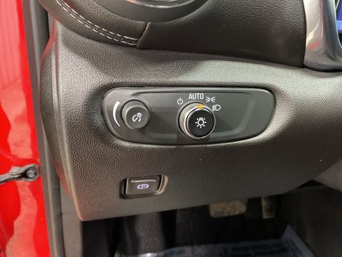 Used 2024 Chevrolet Blazer LT w/ Convenience Package image 31