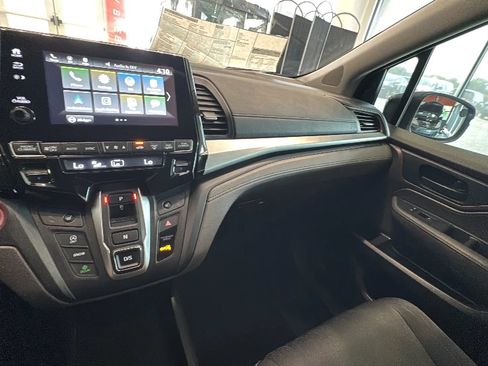 Used 2020 Honda Odyssey EX image 30
