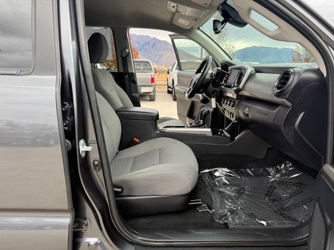 Used 2022 Toyota Tacoma SR5 image 28