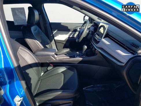 Used 2024 Jeep Compass Latitude image 15