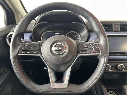 Used 2023 Nissan Versa SV FWD image 20