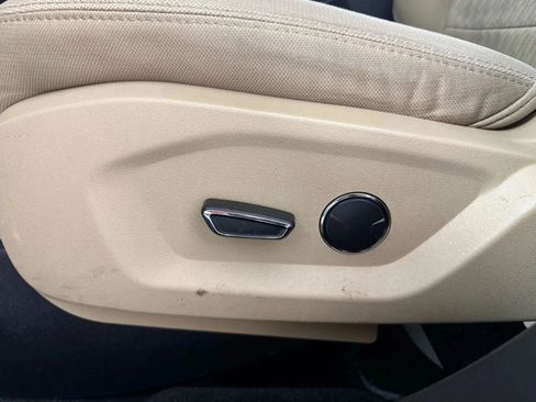 Used 2016 Ford Explorer FWD image 35