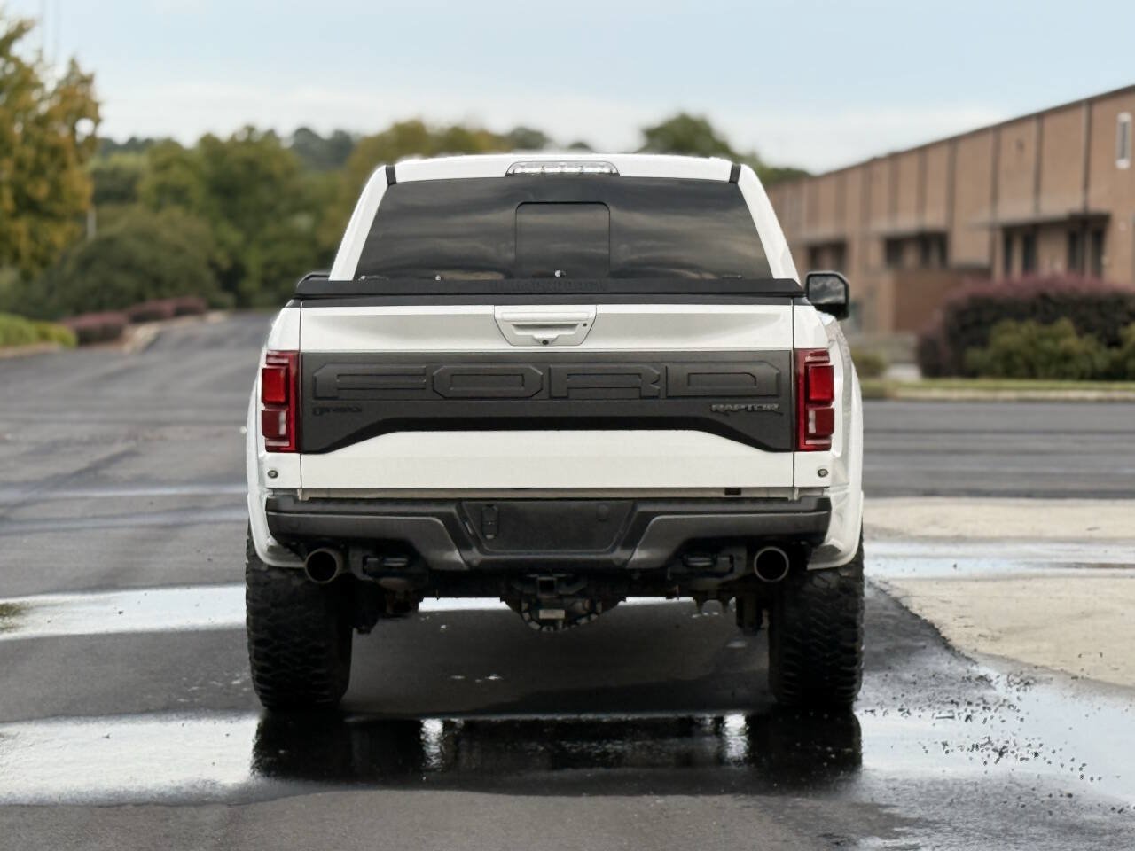 Used 2018 Ford F150 Raptor w/ Equipment Group 802A Luxury AWD/4WD image 5
