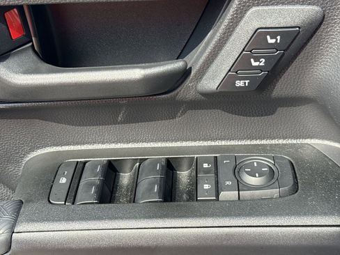 Certified 2026 Toyota 4Runner TRD Off-Road Premium AWD/4WD image 15