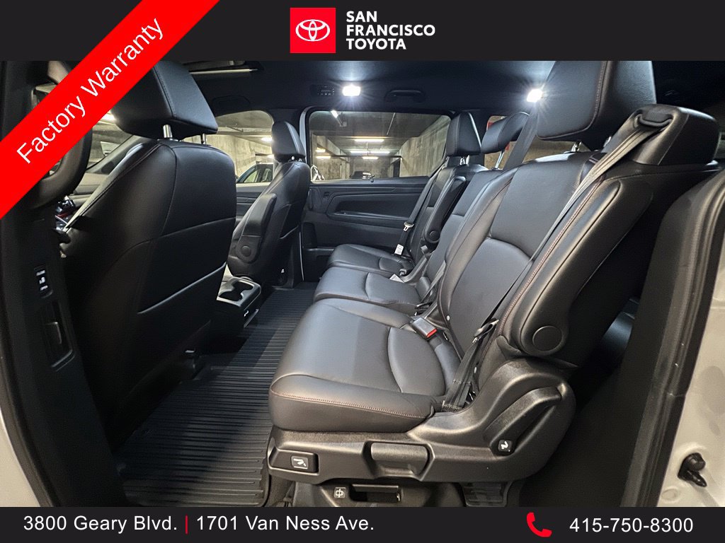 Used 2023 Honda Odyssey Sport image 14