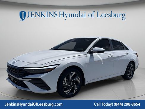 New 2026 Hyundai Elantra Limited FWD image 10