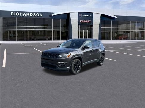 Used 2018 Jeep Compass Altitude w/ Popular Equipment Group image 1