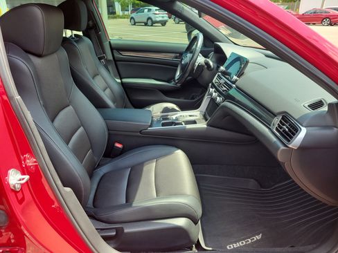 Used 2022 Honda Accord Sport image 18