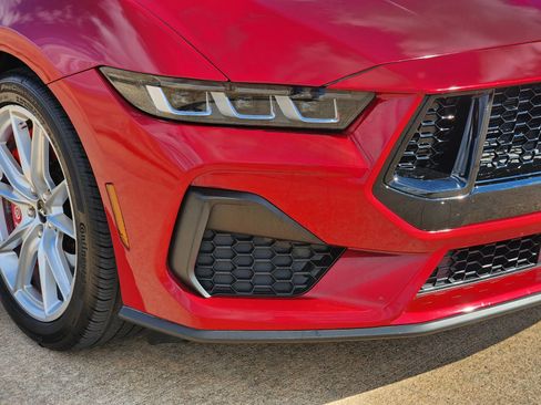 Used 2024 Ford Mustang GT Premium image 11