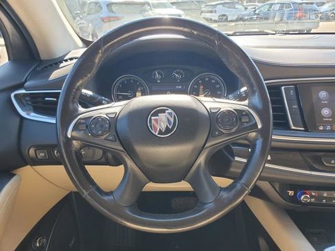 Used 2020 Buick Enclave Premium AWD/4WD image 32