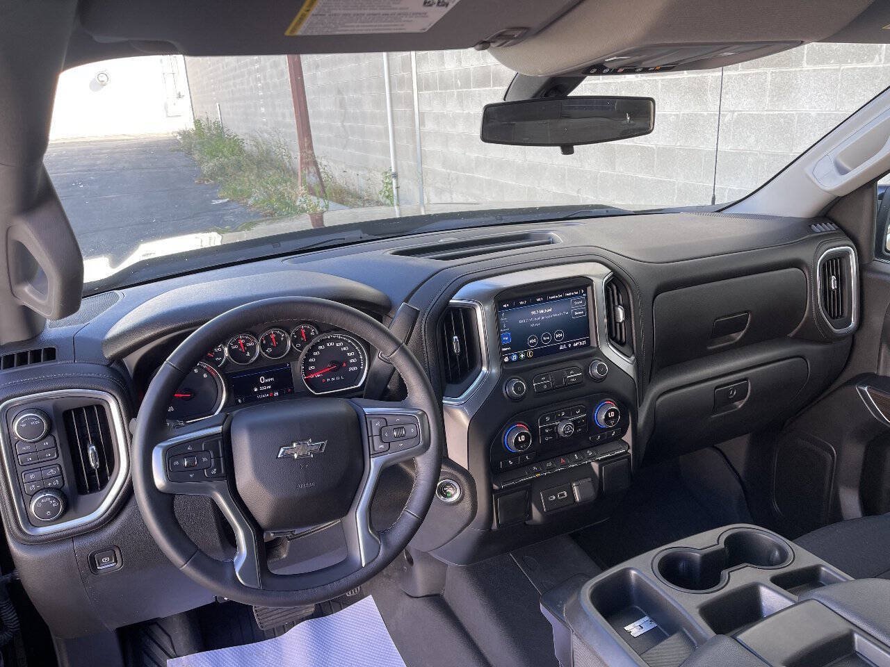 Used 2022 Chevrolet Silverado 1500 RST AWD/4WD image 12