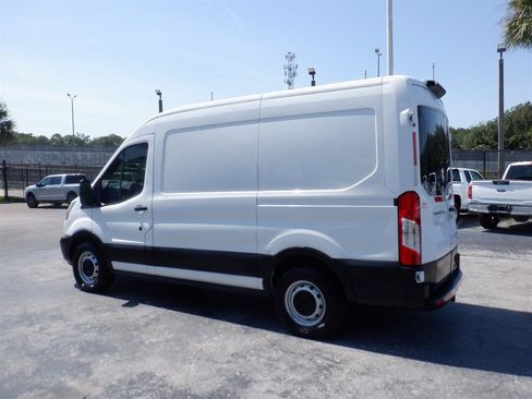Used 2019 Ford Transit 150 130 Medium Roof RWD image 3