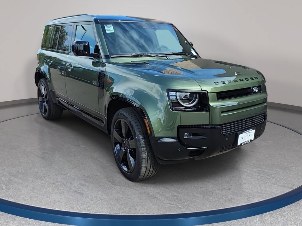 New 2026 Land Rover Defender 110 X-Dynamic SE AWD/4WD image 3