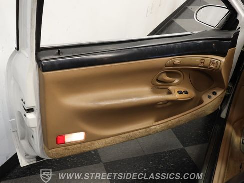 Used 1994 Lincoln Mark VIII image 33