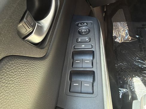 Used 2025 Honda CR-V Sport-L image 27