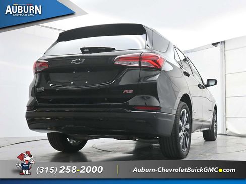 Used 2024 Chevrolet Equinox RS AWD/4WD image 20