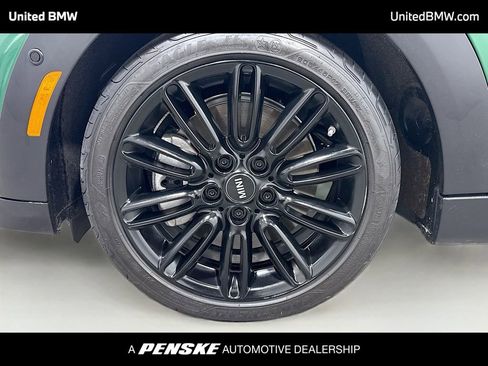 Used 2024 MINI Cooper S FWD image 2