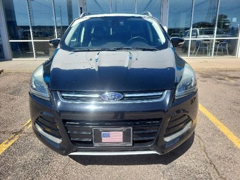 Used 2016 Ford Escape Titanium w/ Equipment Group 301A AWD/4WD image 2