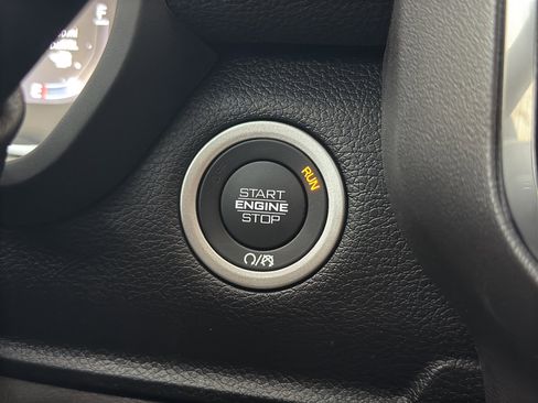 New 2025 RAM 2500 Laramie image 28