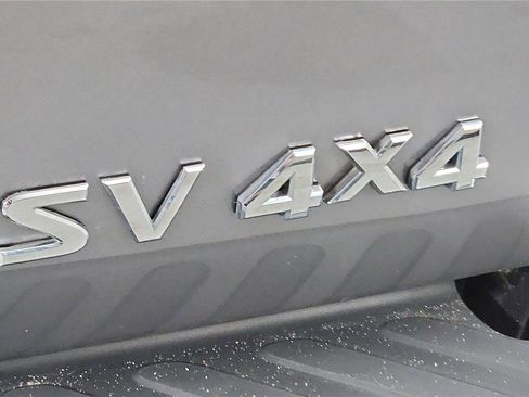 Used 2021 Nissan Frontier SV w/ SV Utility Package image 23