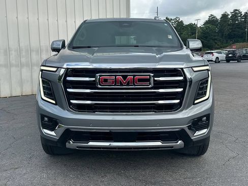 Used 2025 GMC Yukon Elevation w/ Elevation Premium Package RWD image 3