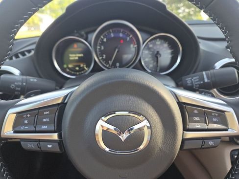 New 2026 MAZDA MX-5 Miata RF Grand Touring w/ Weather Package RWD image 19