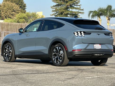 Certified 2024 Ford Mustang Mach-E Select image 6