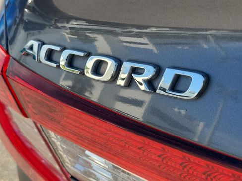 Used 2020 Honda Accord Sport image 10