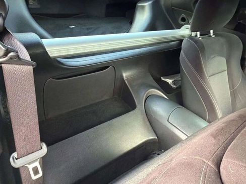 Used 2017 Nissan 370Z Touring image 18