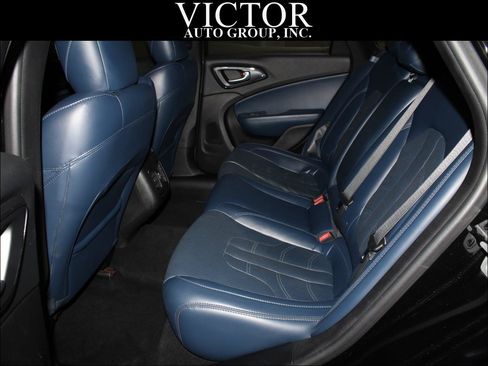 Used 2015 Chrysler 200 S w/ Navigation & Sound Group I AWD/4WD image 28