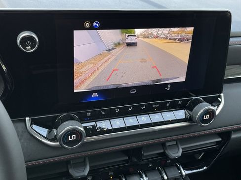 New 2026 Chevrolet Colorado Z71 w/ Z71 Convenience Package 2 image 17