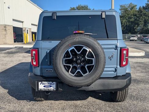 New 2025 Ford Bronco Outer Banks image 6