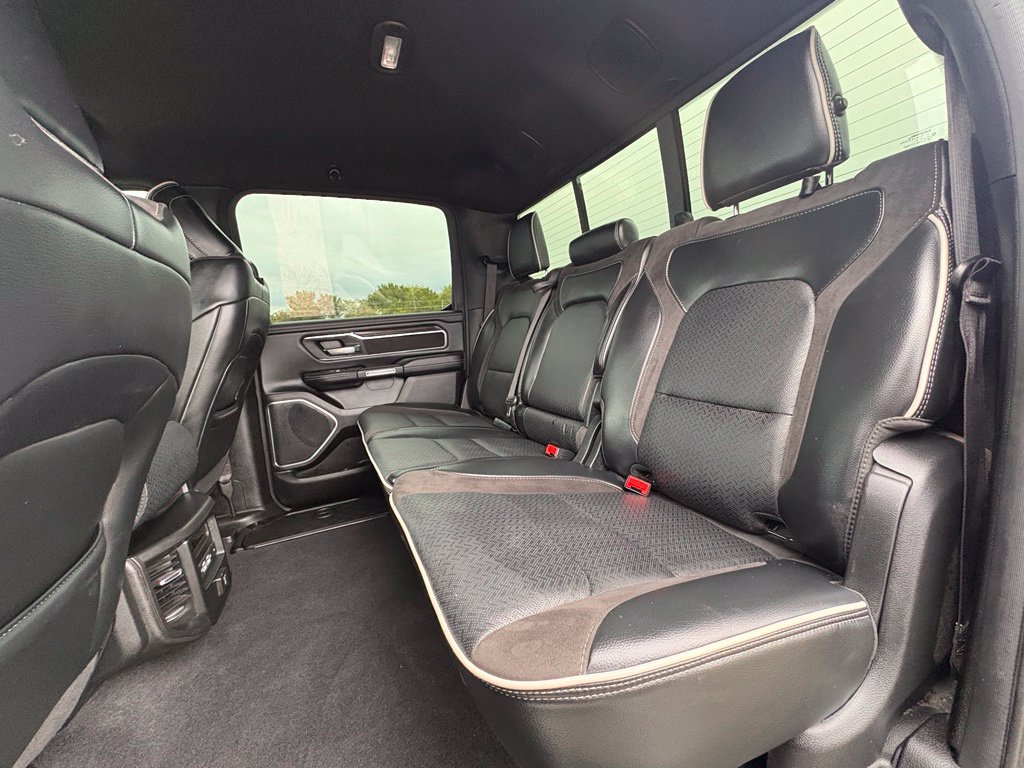 Used 2025 RAM 1500 Laramie AWD/4WD image 25