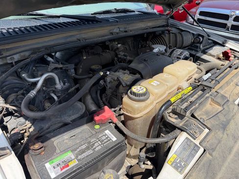 Used 2002 Ford F250 XLT AWD/4WD image 12