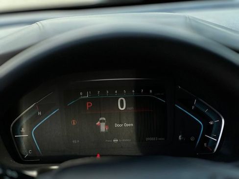 Used 2018 Honda Odyssey EX image 32