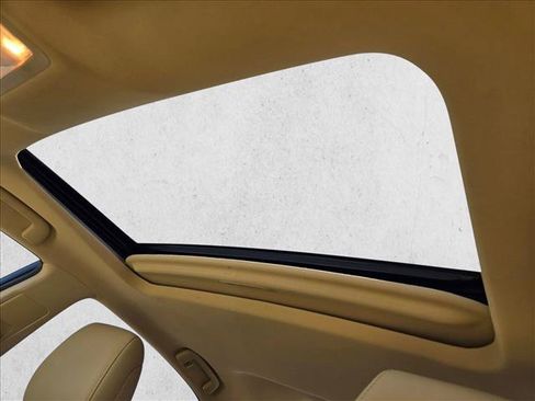 Used 2016 Toyota Avalon XLE Premium FWD image 16