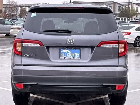 Used 2019 Honda Pilot LX image 5