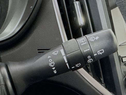 Used 2021 Subaru Forester image 13