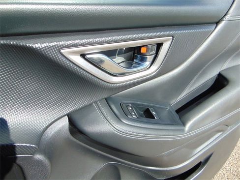 Used 2021 Subaru Forester Touring image 27