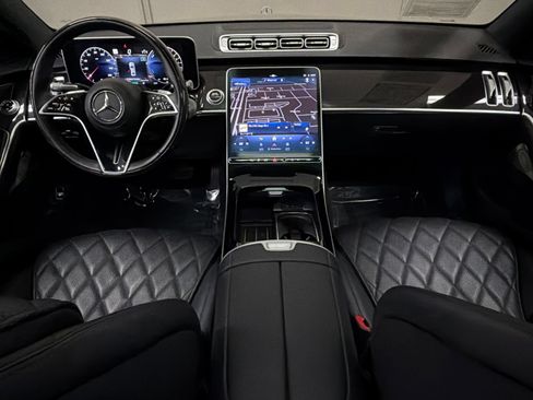 Certified 2023 Mercedes-Benz S 580e 4MATIC Sedan image 37