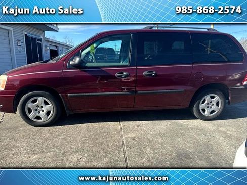 Used 2007 Ford Freestar SE image 1