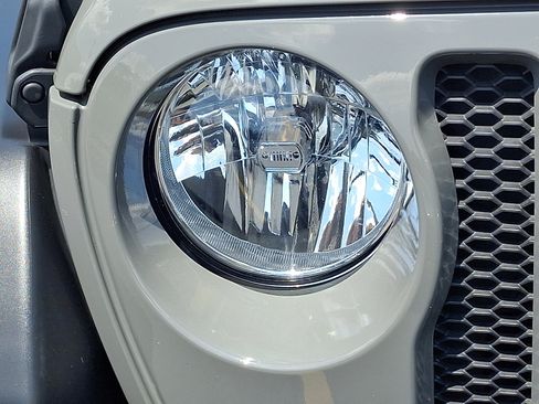 Certified 2021 Jeep Wrangler Unlimited Sport image 10