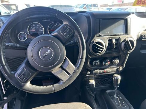 Used 2018 Jeep Wrangler Unlimited Sport S AWD/4WD image 8