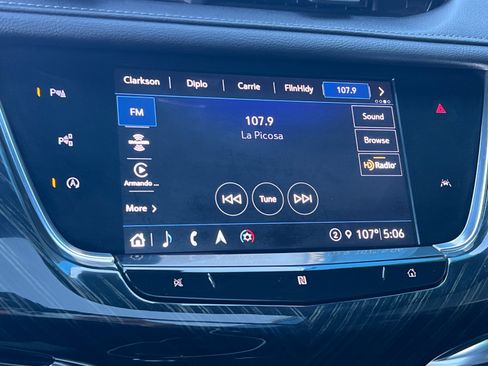 Used 2021 Cadillac XT6 Premium Luxury FWD image 19
