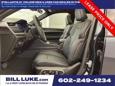 New 2025 Jeep Grand Cherokee Overland w/ Luxury Tech Group IV image 20