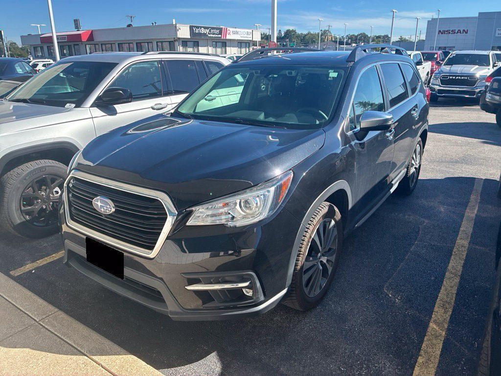 Used 2019 Subaru Ascent Touring AWD/4WD image 2
