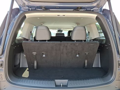 Used 2025 Hyundai Santa Fe SEL FWD image 27