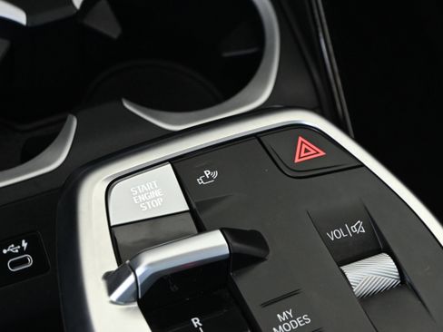 Certified 2024 BMW X1 xDrive28i w/ Technology Package AWD/4WD image 21